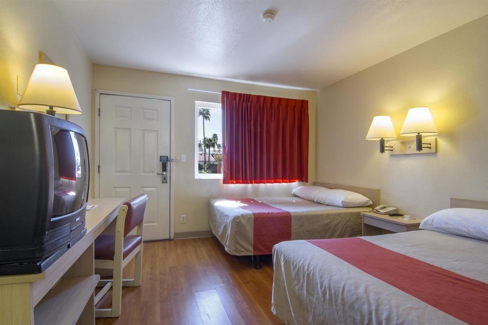 Motel 6 Mesa North المظهر الخارجي الصورة