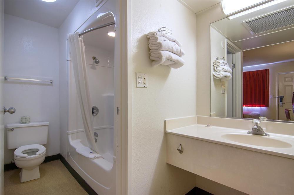 Motel 6 Mesa North المظهر الخارجي الصورة