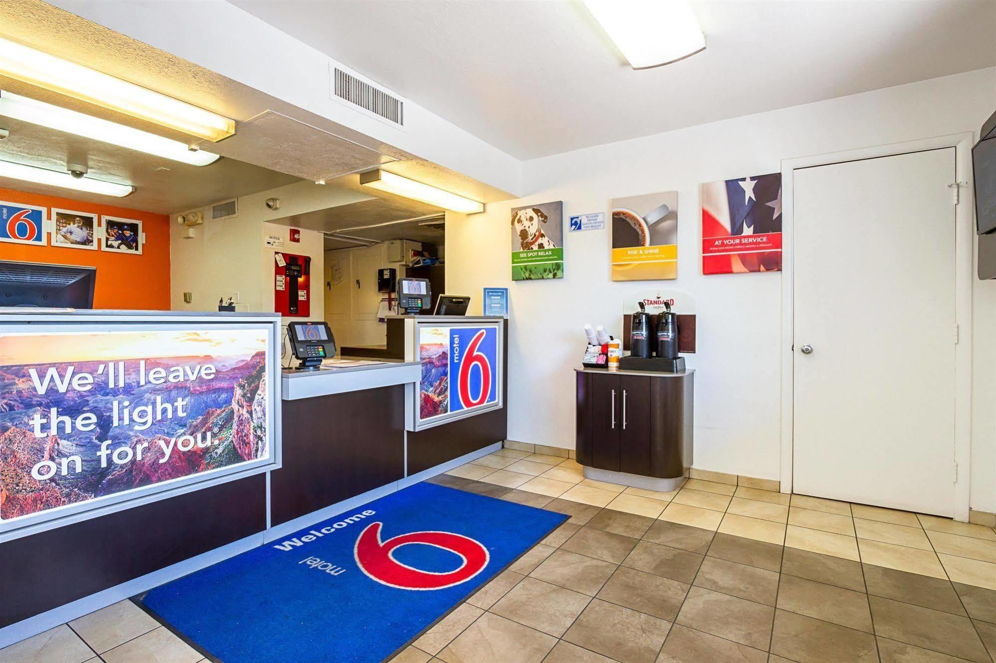 Motel 6 Mesa North المظهر الخارجي الصورة