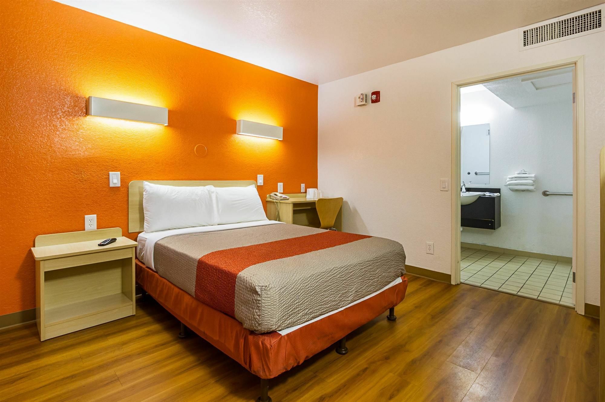 Motel 6 Mesa North المظهر الخارجي الصورة